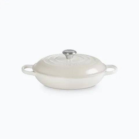 Shallow casserole in Meringue