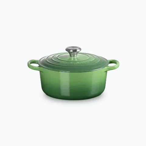 Round casserole in Bamboo Green