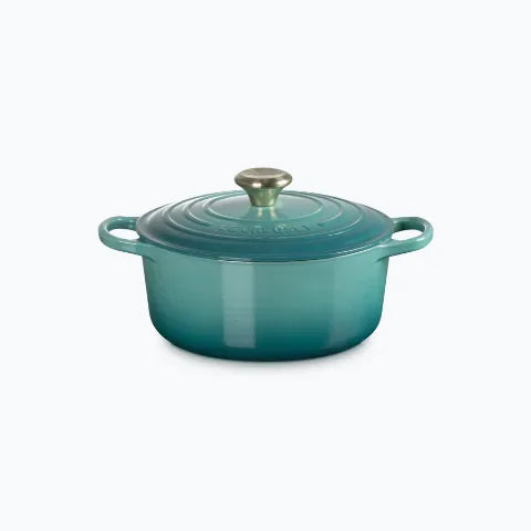 Round casserole in Bleu Riviera